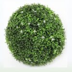 كورة عشب صناعي مقاس 40 سم اخضر زهرة بيضاء